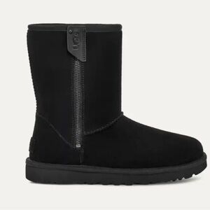 UGG Black Classic Short Bailey Zip Up Boots